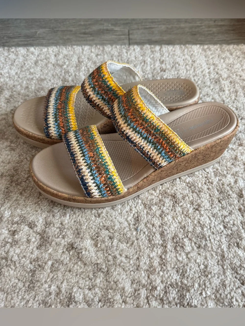 LIFESTRIDE women wedge size 9